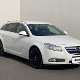 Fotka k inzerátu Opel Insignia 2.8 V6 4x4, Sport, navi, +ALU / 19119478