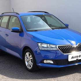 Fotka k inzerátu Škoda Fabia 1.0 TSi, ČR, Ambiente, DSG / 19119495