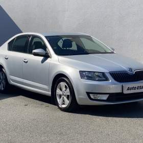 Fotka k inzerátu Škoda Octavia 1.6 TDi, Elegance, DSG / 19119516