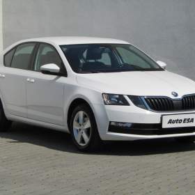 Fotka k inzerátu Škoda Octavia 1.4 TSi, ČR, Ambiente / 19119521