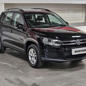 Fotka k inzerátu Volkswagen Tiguan 1.4TSi, Trendline / 19122554