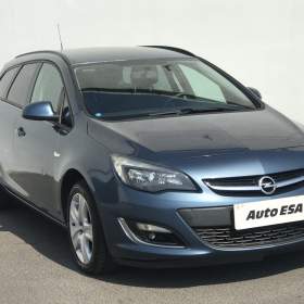 Fotka k inzerátu Opel Astra 2.0 CDTi, ČR, AC, tempo / 19126739