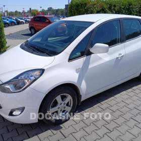 Fotka k inzerátu Hyundai ix20 1.6 CVVT, Trikolor Essential / 19129430