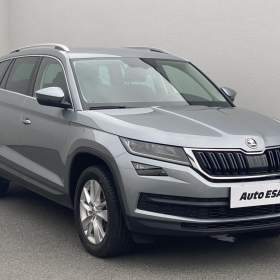 Fotka k inzerátu Škoda Kodiaq 2.0 TDi 4x4, Style, DSG, LED / 19129877