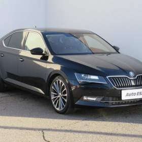 Fotka k inzerátu Škoda Superb 2.0 TDi, 2. maj,ČR, led, kůže / 19131651