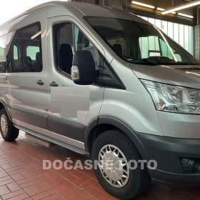 Fotka k inzerátu Ford Transit 2.2TDCi L2H2 9míst, TREND, AC / 19133239