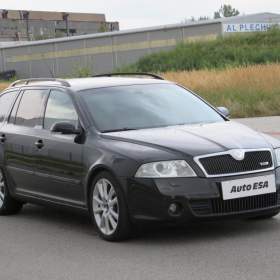 Fotka k inzerátu Škoda Octavia 2.0 TFSi, RS, xenon / 19133360