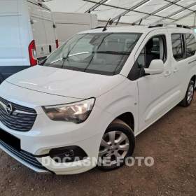 Fotka k inzerátu Opel Combo 1.5CDTi MAXi XL, 1. maj,ČR / 19136941