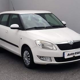 Fotka k inzerátu Škoda Fabia 1.4TDI, ČR, Ambiente / 19136951