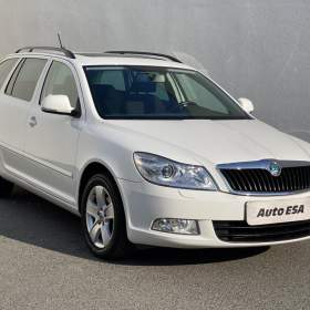 Fotka k inzerátu Škoda Octavia 1.4 TSi, Ambition, TZ / 19136970