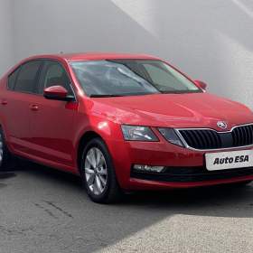 Fotka k inzerátu Škoda Octavia 1.5 TSi, Ambition, DSG, navi / 19136983