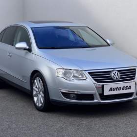 Fotka k inzerátu Volkswagen Passat 2.0 TDi, Highline, šíbr, +ALU / 19137027