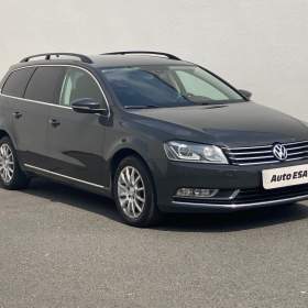 Fotka k inzerátu Volkswagen Passat 2.0 TDi, Comfortline, bixen / 19137029