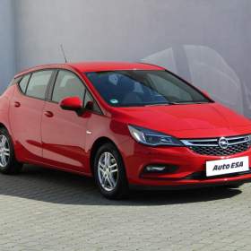 Fotka k inzerátu Opel Astra 1.0T, ČR, +sada kol / 19137241