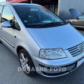 Fotka k inzerátu Volkswagen Sharan 2.0TDi / 19137251