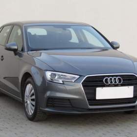 Fotka k inzerátu Audi A3 1.6 TDi, Attraction, bixen / 19137499