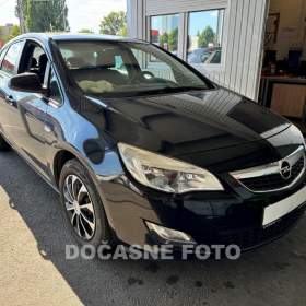 Fotka k inzerátu Opel Astra 1.4i, klima, STK05/2026 / 19138748