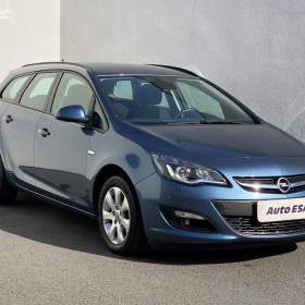 Fotka k inzerátu Opel Astra 1.7 CDTi, ČR, Bixen, +kola / 19138751