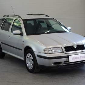 Fotka k inzerátu Škoda Octavia 1.6i, AC, TZ / 19138759