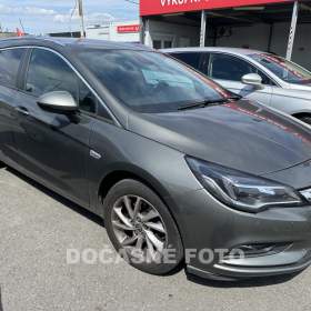 Fotka k inzerátu Opel Astra 1.6 CDTi, 2. maj,ČR / 19138904