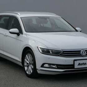 Fotka k inzerátu Volkswagen Passat 2.0 TDi, ČR, Highline, LED / 19138929