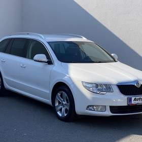 Fotka k inzerátu Škoda Superb 1.4 TSi, Ambiente / 19146150