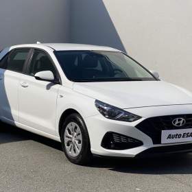 Fotka k inzerátu Hyundai i30 1.5 DPi, AC, tempo, +pneu / 19150848