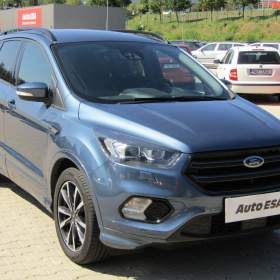 Fotka k inzerátu Ford Kuga 2.0TDCi 4x4, 1. maj,ČR, LED / 19156968