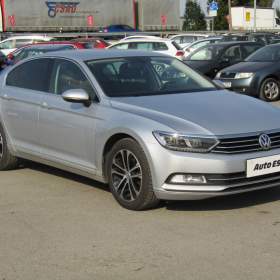 Fotka k inzerátu Volkswagen Passat 2.0TDi, 2. maj,ČR, AC, tempo / 19161430