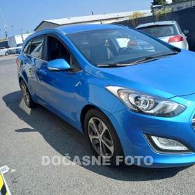 Fotka k inzerátu Hyundai i30 1.6 GDi, 1. maj,ČR, park / 19171493