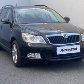 Fotka k inzerátu Škoda Octavia 1.4 TSi, Family, xenon / 19173000