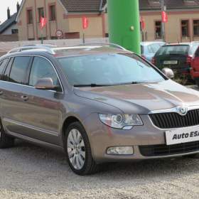 Fotka k inzerátu Škoda Superb 2.0 TDi, AT, STK08/2026 / 19174859