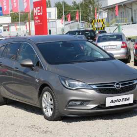 Fotka k inzerátu Opel Astra 1.6 CDTi, ČR, Innovation / 19176591