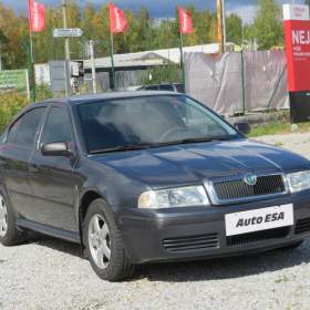 Fotka k inzerátu Škoda Octavia 1.6 i, 2. maj,ČR, AC, ALU kola / 19176598