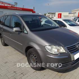 Fotka k inzerátu Volkswagen Touran 2.0, CNG, STK07/2025 / 19176835