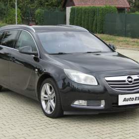 Fotka k inzerátu Opel Insignia 2.0CDTi, Bixen, navi, výhřev / 19182851