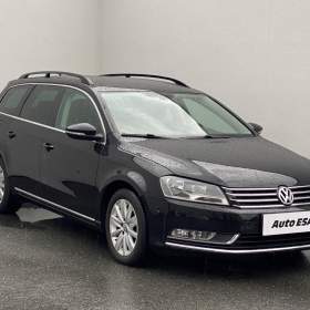 Fotka k inzerátu Volkswagen Passat 2.0 TDi, Comfortline, DSG / 19185222