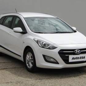 Fotka k inzerátu Hyundai i30 1.6CRDI CW, ČR, AC, +kola / 19186747