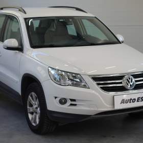 Fotka k inzerátu Volkswagen Tiguan 2.0TDi 4x4, 2. maj,ČR, DSG / 19211713