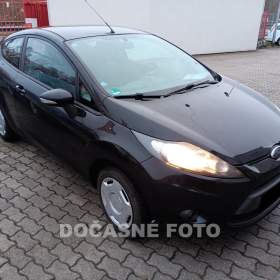 Fotka k inzerátu Ford Fiesta 1.2 i, klima / 19227174