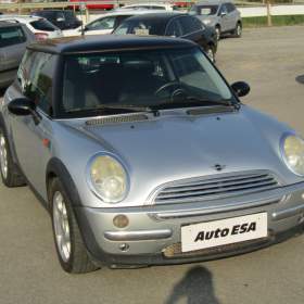 Fotka k inzerátu Mini Cooper 1.6i, klima, STK02/2026 / 19231156