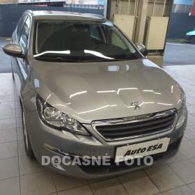 Fotka k inzerátu Peugeot 308 1.2, 1. maj,ČR, +servis. kniha / 19253084