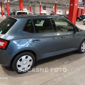 Fotka k inzerátu Škoda Fabia 1.2TSi, ČR, +servis. kniha / 19258971