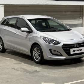 Fotka k inzerátu Hyundai i30 1.6CVVT, ČR, AC, TZ, park / 19260802