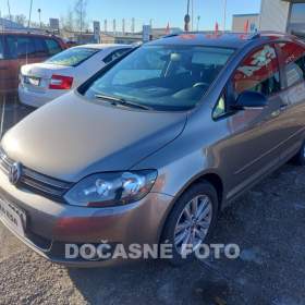 Fotka k inzerátu Volkswagen Golf Plus 1.4TSi, +servis. kniha / 19269732