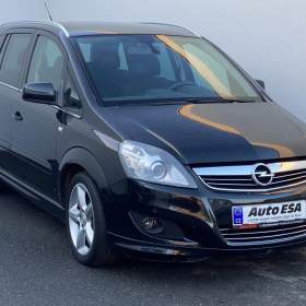 Fotka k inzerátu Opel Zafira 1.8 i 7míst, Family, bixen / 19274394