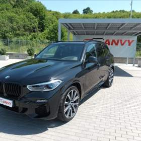 Fotka k inzerátu BMW X5 4,4 M50i xDrive AT, PANO, TAŽNÉ / 19074174