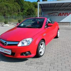 Fotka k inzerátu Opel Tigra 1,4 16V Sport, CABRIO, KOLA / 19160384