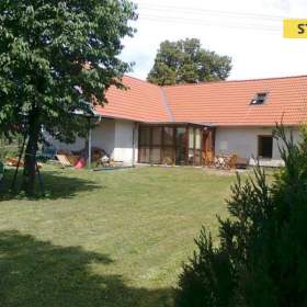 Prodej, Rodinný dům, 300 m2 / 18048812