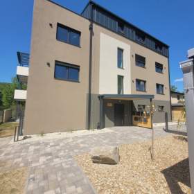 Pronájem, byt 2+kk, 62 m2 / 19390588